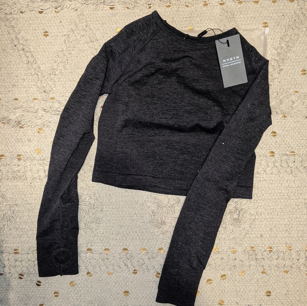 Nvgtn long sleeved Crop
